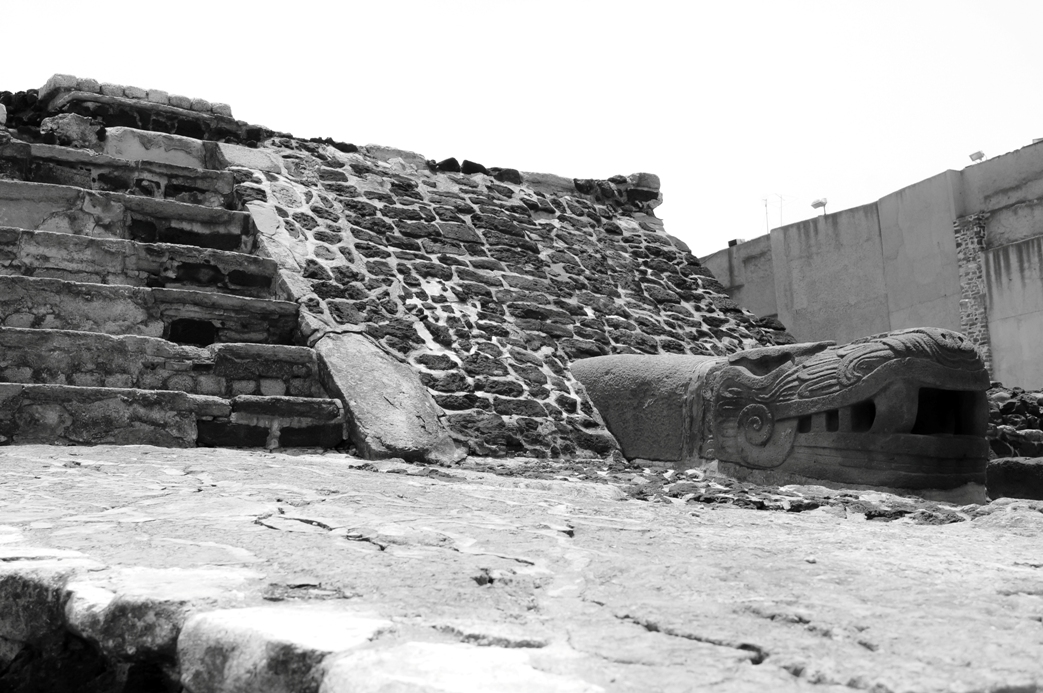 El sitio arqueológico de las ruinas del Templo Mayor habla del portento arquitectónico que lograron edificar los mexicas. Foto: Eduardo Barraza | Barriozona Magazine © 2016