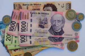 La elección de Donald Trump ha causado ondas de choque en la economía mexicana, provocando la caída del peso mexicano ante el dólar estadounidense. Foto: Eduardo Barraza | Barriozona Magazine © 2016
