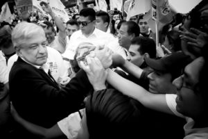 Andrés Manuel López Obrador buscará la presidencia de México por tercera ocasión durante las elecciones de 2018. Foto: Eneas via VisualHunt / CC BY