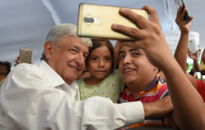 Andrés Manuel López Obrador es el primer presidente de izquierda de México. El político de ha hablado sobre forjar una cuarta transformación histórica para México. Foto: Presidencia de México