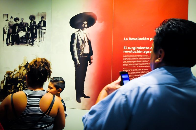 Miles de personas visitan anualmente el Museo de la Revolución en Ciudad de México. Emiliano Zapata ocupa un lugar central en el museo junto a Pancho Villa y otros dirigentes revolucionarios. Foto: Eduardo Barraza | Barriozona Magazine © 2019