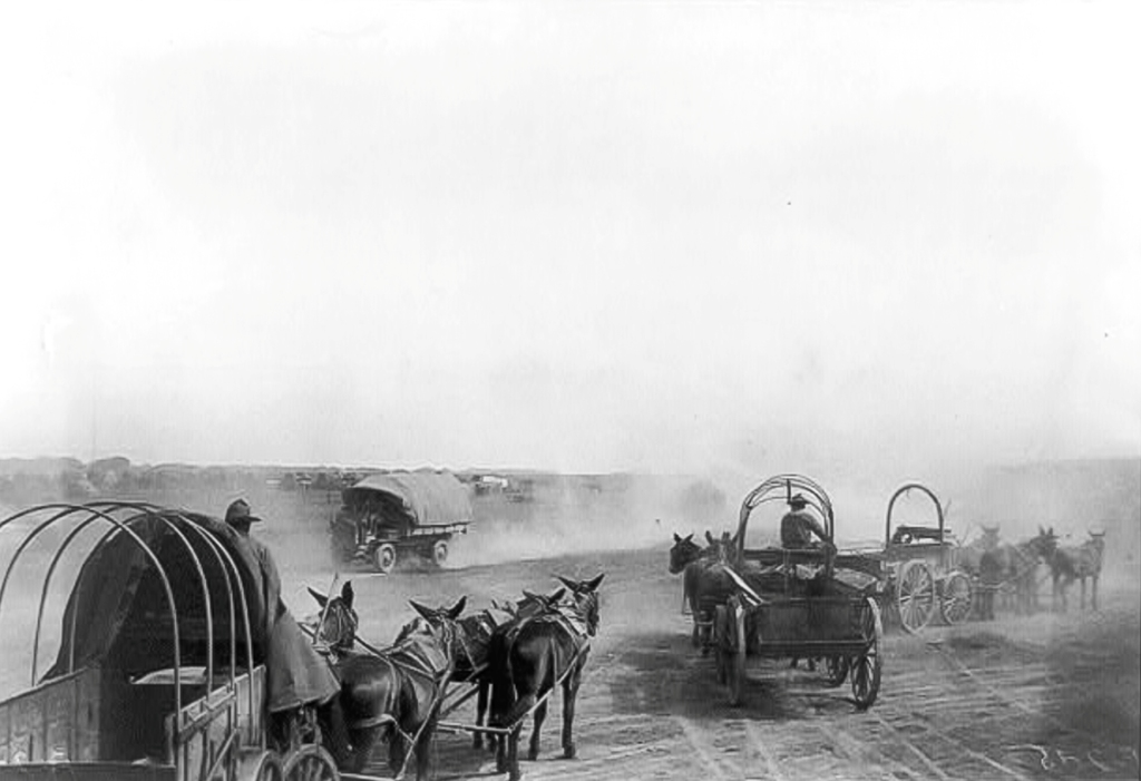 La expedición punitiva en México fue ejecutada por el Ejército de Estados Unidos en contra de Pancho Villa. Las fuerzas armadas se establecieron en la ciudad Colonia Dublán, Chihuahua, México en 1916. Foto por William Fox.